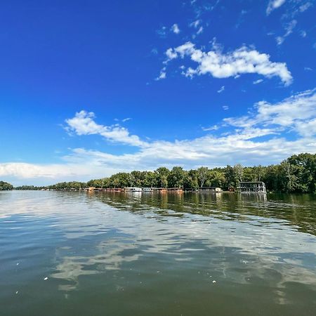 Отель Lakohajo, Uszohaz - Tisza-To Тисафюред Экстерьер фото
