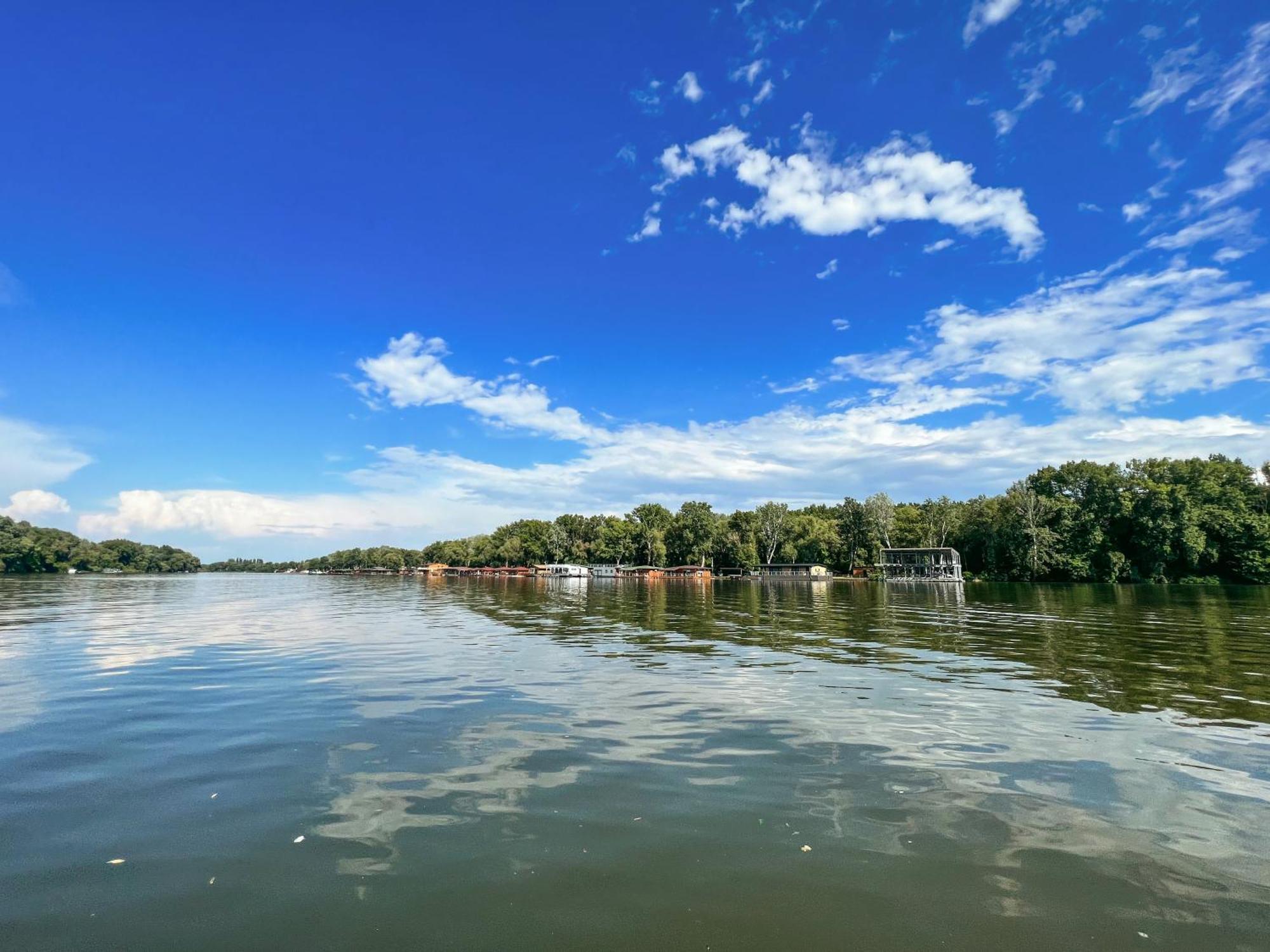 Отель Lakohajo, Uszohaz - Tisza-To Тисафюред Экстерьер фото